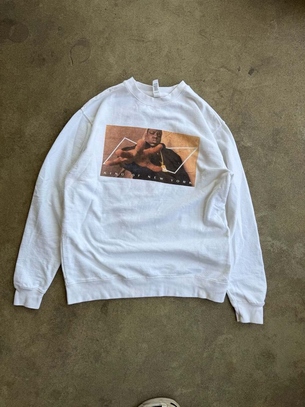 Budweiser x Notorious B.I.G. King of New York Graphic Sweatshirt Size L